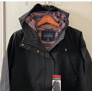NWT Pendleton Ladies Rain Jacket with Hood